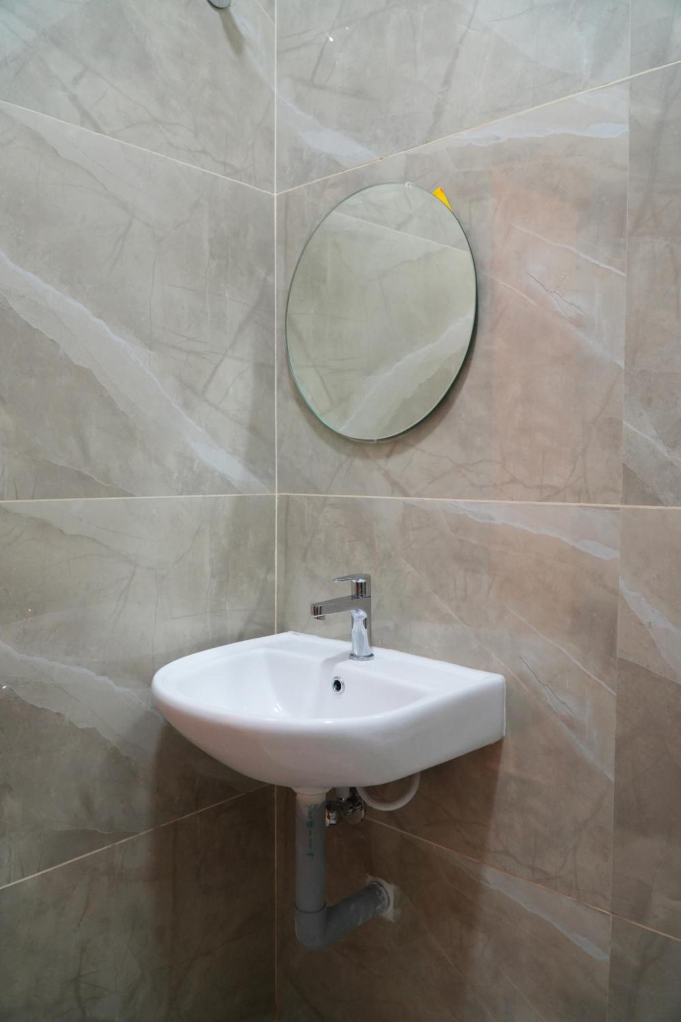 Uj Pallazzio - Business Class Luxury Hotel Tiruvannámalaj Kültér fotó